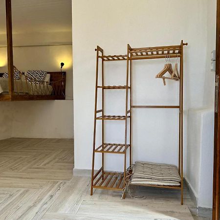 Amphora Guesthouse Himare Exterior photo