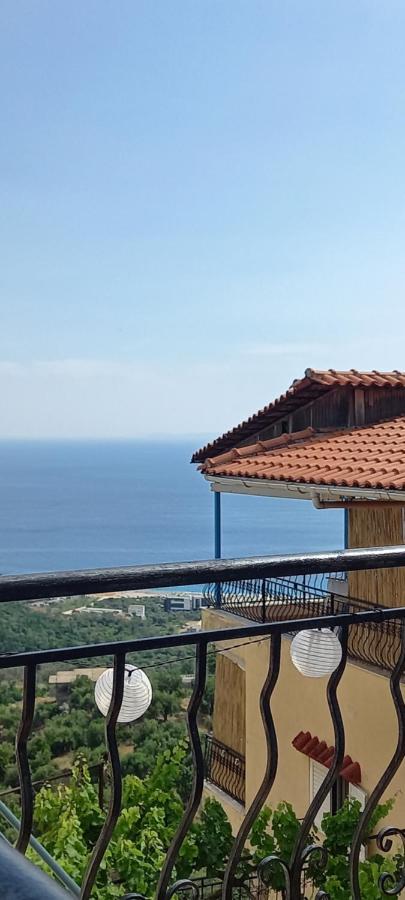 Amphora Guesthouse Himare Exterior photo