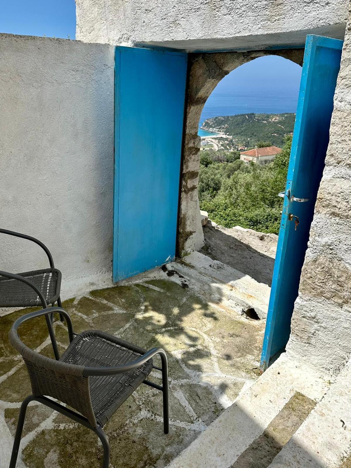 Amphora Guesthouse Himare Room photo