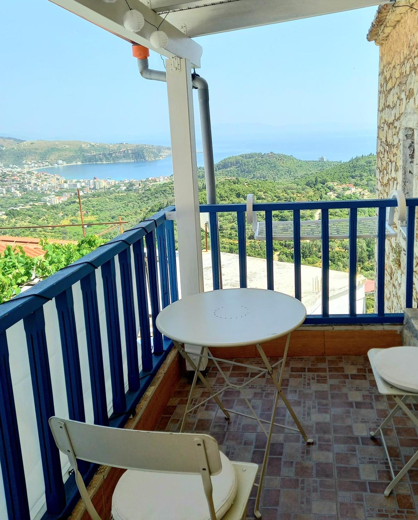 Amphora Guesthouse Himare Room photo